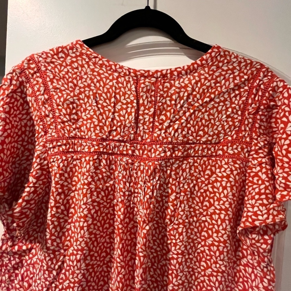 ~Daniel Raiin~ Patterned Women's Top - Picture 6 of 9